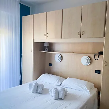 فندق Hc Lignano لينانو سابيادورو