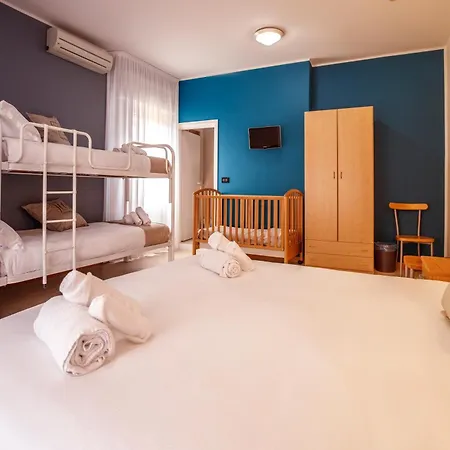 Hc Lignano ホテル